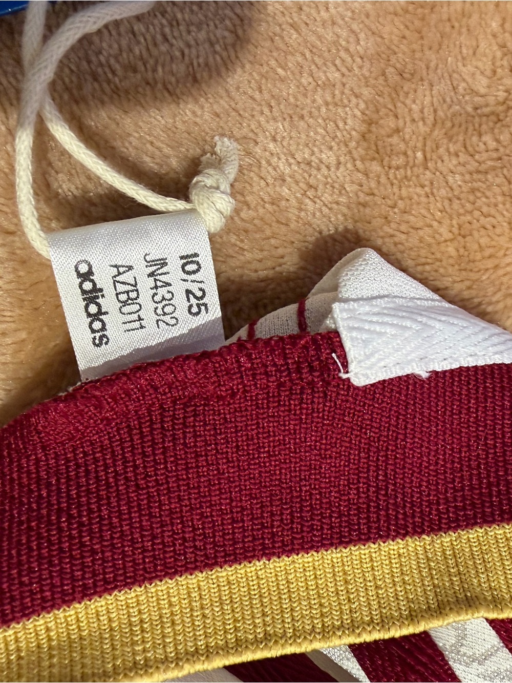 Spain 2026 Away Authentic Adidas Jersey - Picture 11 of 12